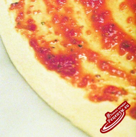 Италия. Пицца с луком и орегано