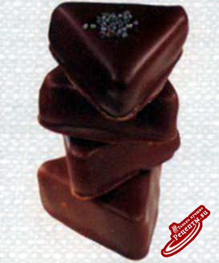 Варианты готового шоколада. Конфеты треугольной формы