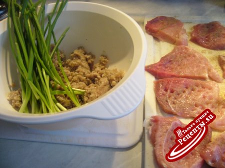 Свиные отбивные с припеком и сливочно-горчичным соусом