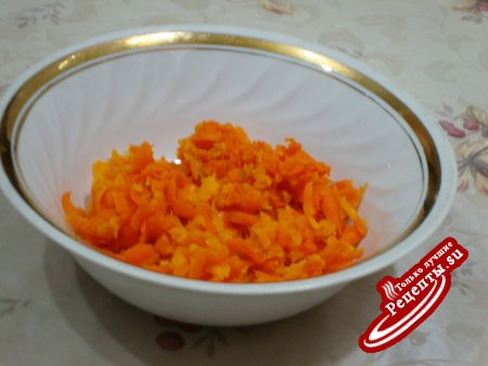 Рыбный салат с морковью