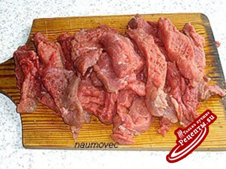 Тушеное мясо в ароматной панировке