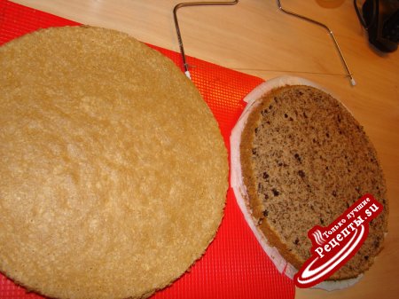 Вариант орехового бисквита (на блинной муке)