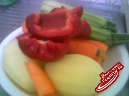 Свинина с овощами и соевым соусом