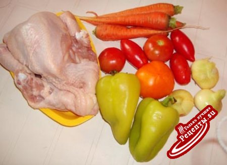 Цыпленок (курица) с овощами тушеный в фольге