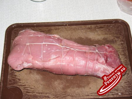 Фаршированная запеченная свиная вырезка.