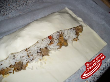 Пирог " Помятый " (с куринными потрошками и рисом )