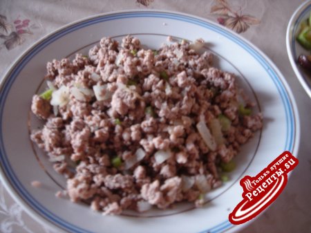 Киш с фаршем и овощами