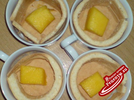 Пирожные с творожно-манговым кремом
