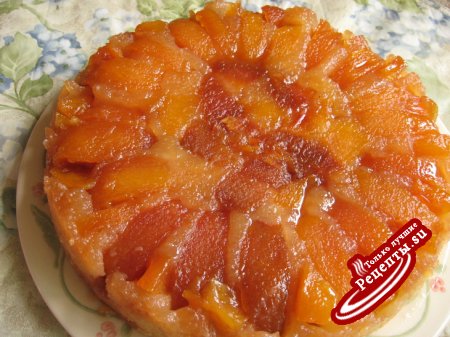 Tarte Tatin с персиками