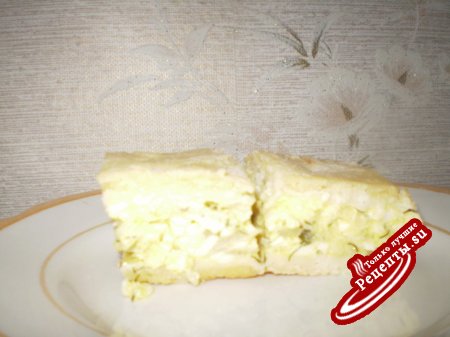 Закусочный пирог с луком и сыром
