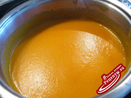Суп из паприки с персиками
