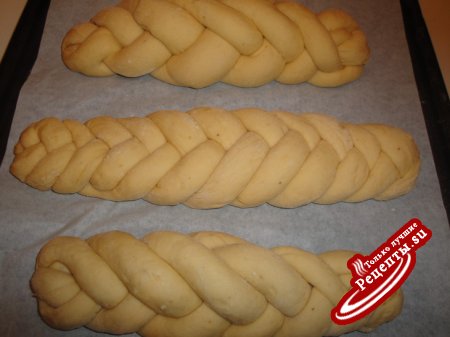 "Цуреки"греческий Пасхальный хлеб