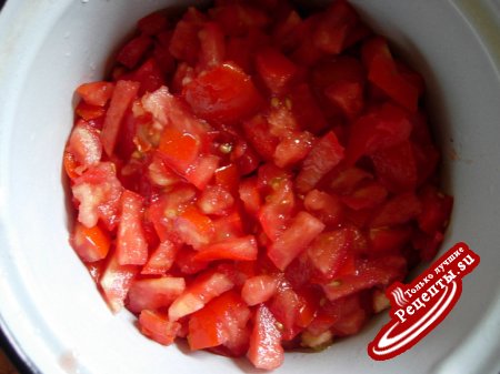 Хек с томатно-имбирным соусом