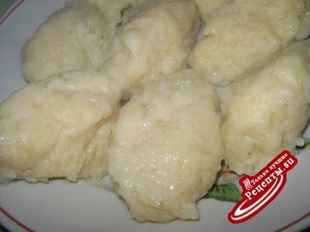 Кнедлики чешские из сырого картофеля.