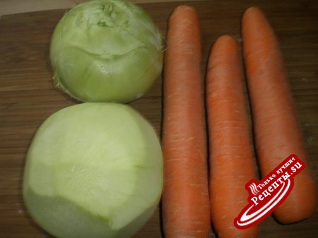 Салат из кольраби и морковки