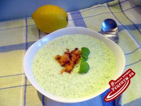 Холодный огуречно-базиликовый суп с креветками