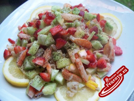 Crab,strawberry and lime calad. Салат с крабами,клубникой и лимоном
