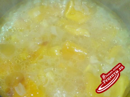 Суп-пюре из жёлтого перца и помидорок