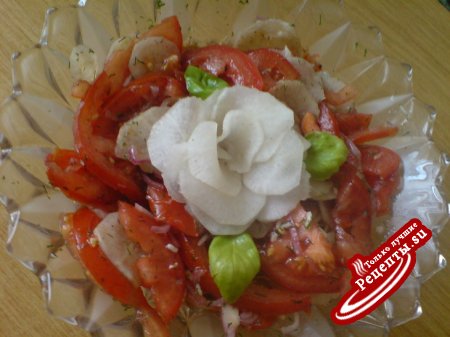 Салат из редьки "Дайкон" и томатов