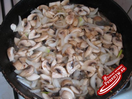 Рисовая вермишель с курицей и грибами
