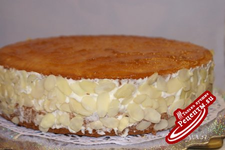 Торт "Миндально-персиковый блюз"