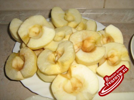 булочки с яблоками