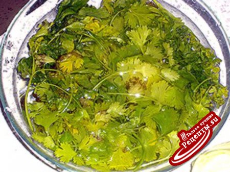 Витаминный салат с зеленой редькой
