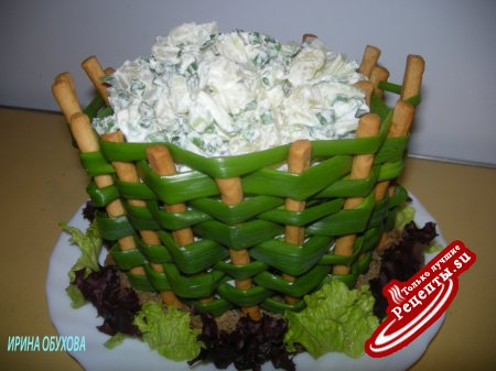 Луковая корзинка с картофельным салатом