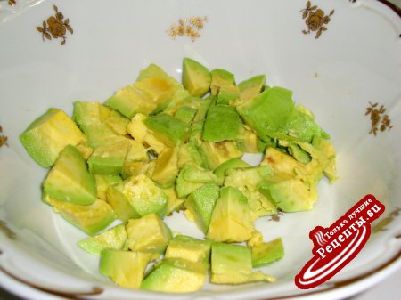 Салат из свеклы с авокадо