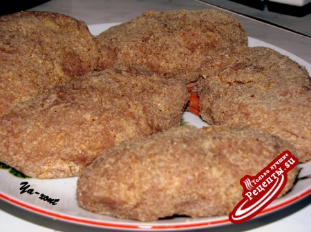 Куриные зразы с сухофруктами и гарниром из печёных перцев