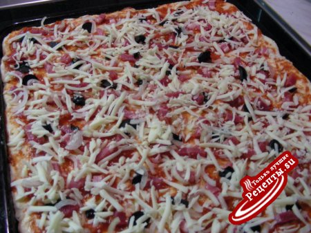 Пицца с грудинкой и оливками (вариант)