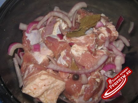 Свиные ребрышки запеченные в шашлычном маринаде.