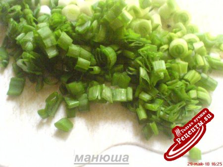 Макаронные маффины с салями и зелёным горошком