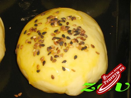 Погоча - турецкие булочки с сыром и кунжутом