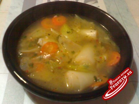Кисленький суп из лука-порея
