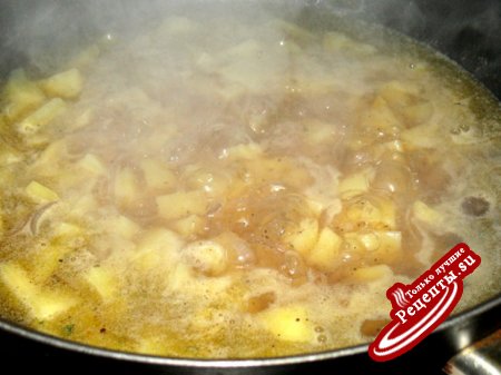 Креветки на картофельном креме с песто (Gamberoni su crema di patate e pesto)