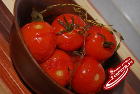 маринованные помидорки с тимьяном