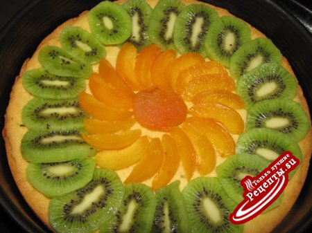 Песочный пирог с фруктами.