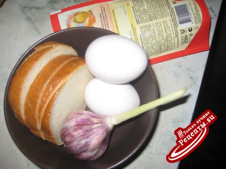 бутерброды с яйцом на поджаренном хлебе