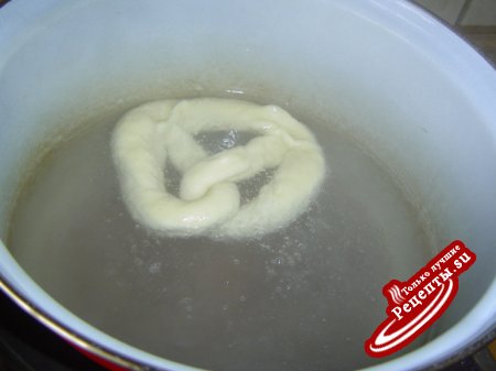 Булочки, вариант от брецелей (Brezeln)-Laugenbr?tchen