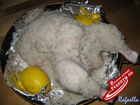 курица, запеченная в соли