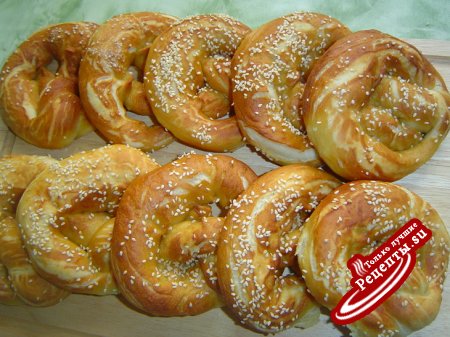 Булочки, вариант от брецелей (Brezeln)-Laugenbr?tchen