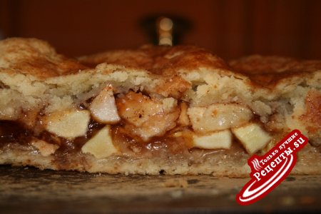 Пирог с яблочной начинкой