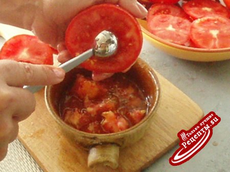 Форель с фаршированными помидорами(2 в одном)