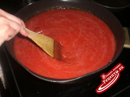Спагетти с яблочно-томатным соусом