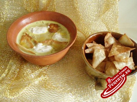 Суп из красной чечевицы по-египетски.
