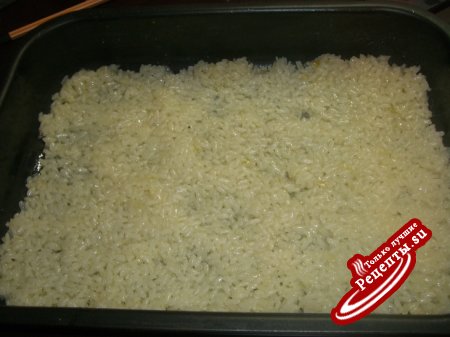 Запеканочка рисовая с курятинкой и сыром:)