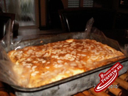 Пай с сыром и с миндалём