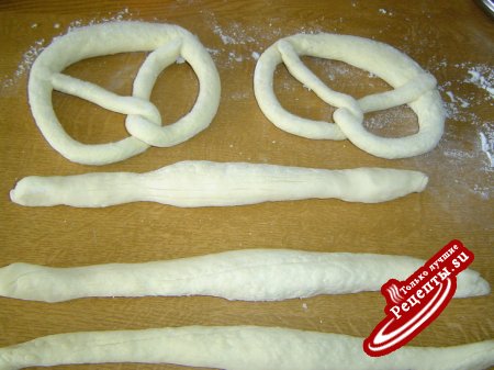 Брецелн-Laugenbrezeln