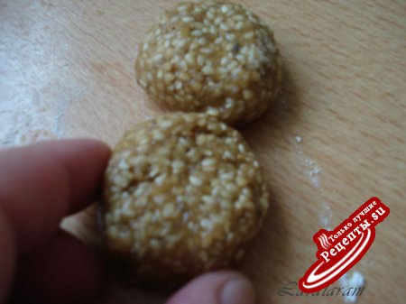 Ко встречe в Гиссене - КУНЖУТНО-КАРАМЕЛЬНОЕ ПЕЧЕНЬЕ для хрустенья!
